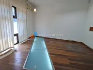 Izdavanje, poslovni prostor, 106m², Stari Grad, Beograd - image 2