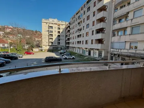 Izdavanje, jednosoban stan, 43m², Preko Morače, Podgorica - image 7