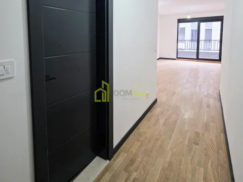 Prodaja, garsonjera, 35m², Gorica C, Podgorica - image 5