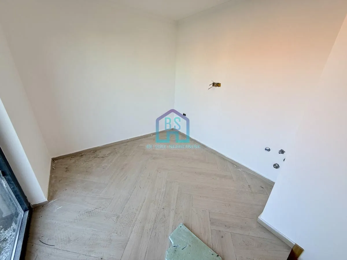 Prodaja, stan, 108m², Vidovdansko naselje, Novi Sad Sve Podlokacije