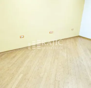 Empty room with wooden flooring. - image 4