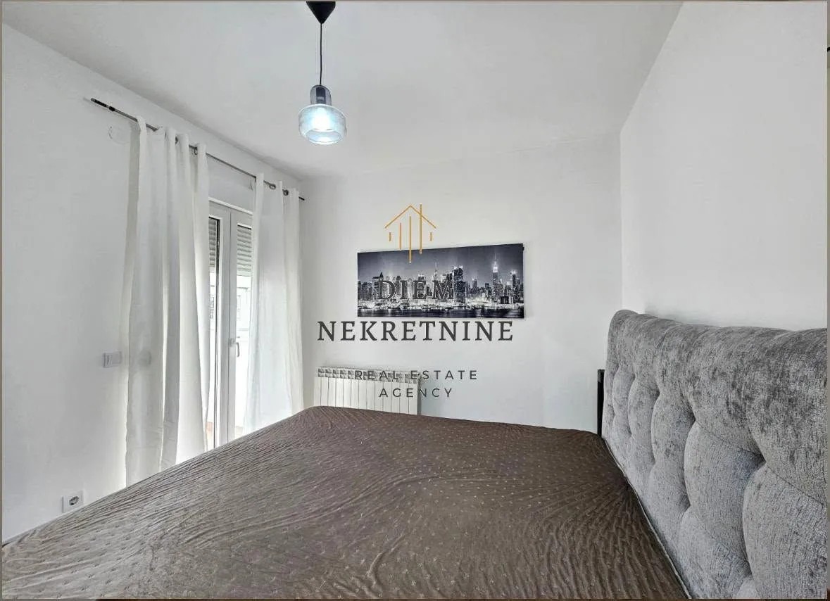 Prodaja, dvosoban stan, 76m², Centar, Bar