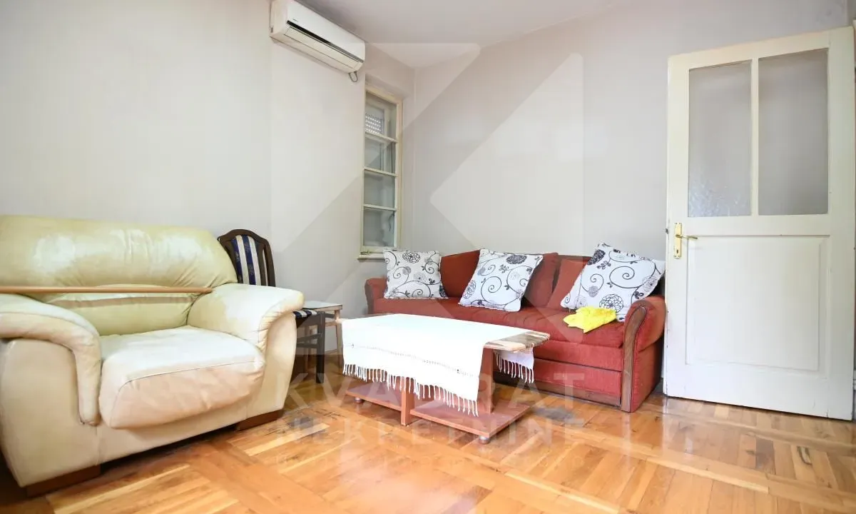 Sale, two bedroom apartment, 57m², Centar, Podgorica