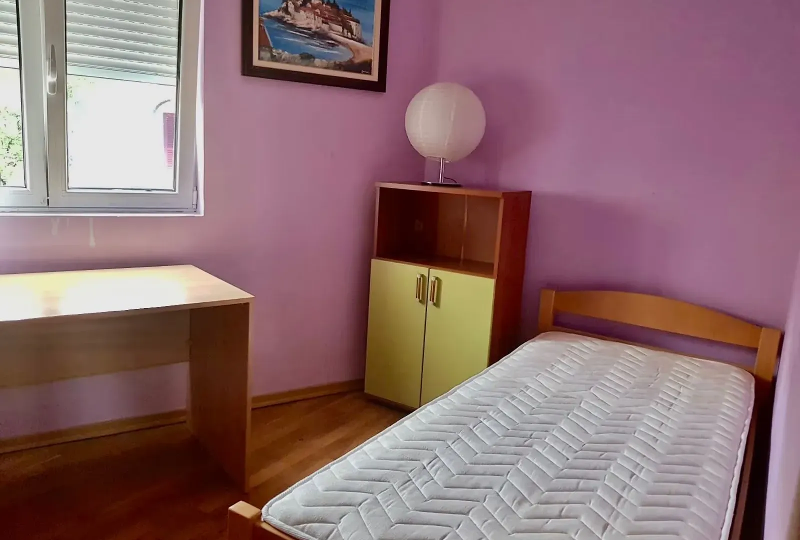 Izdavanje, dvosoban stan, 70m², Lazi, Budva