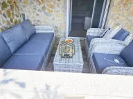 Izdavanje, kuća, 200m², Cijevna, Podgorica - image 18