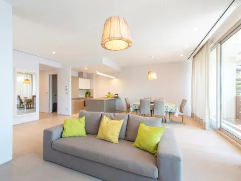 Prodaja, dvosoban stan, 156m², Budva, Crna Gora - image 5