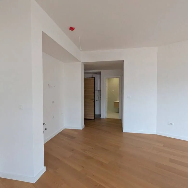 Sale, one bedroom apartment, 66m², Bečići, Budva