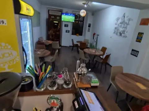 Izdavanje, poslovni prostor, 80m², Centar, Podgorica - image 6