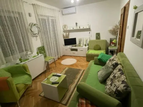 Rent, studio apartment, 31m², Blok 9, Podgorica - image 8