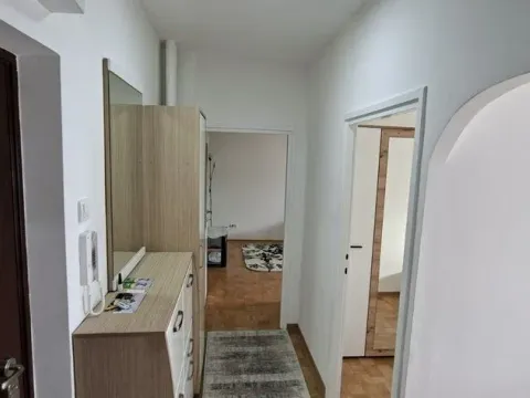 Izdavanje, dvosoban stan, 47m², Stari Merkator, Novi Beograd Sve Podlokacije - image 4