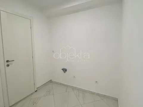 Rent, office space, 28m², Tivat, Crna Gora - image 4