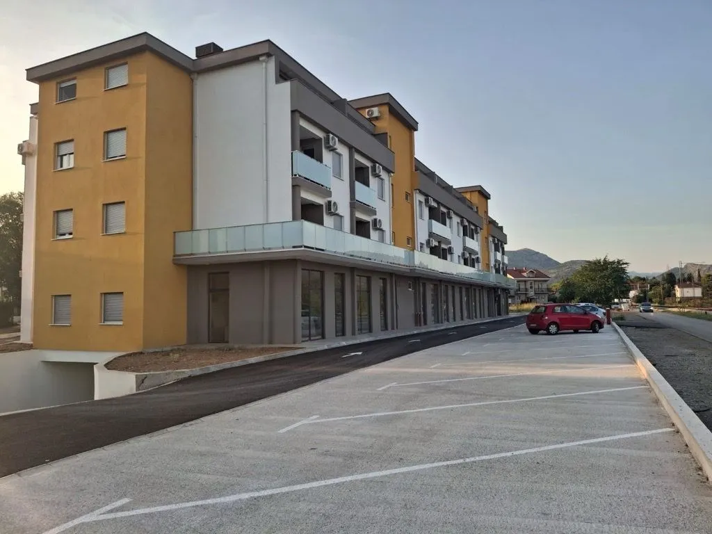 Rent, one bedroom apartment, 45m², Zlatica, Podgorica