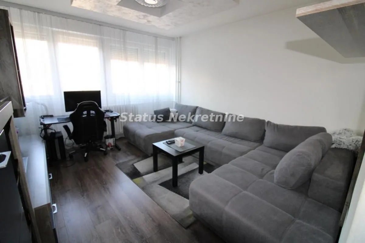 Prodaja, dvosoban stan, 63m², Bulevar Oslobodjenja, Novi Sad Sve Podlokacije