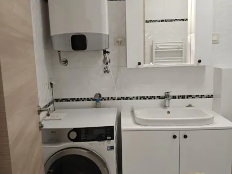 Izdavanje, dvosoban stan, 60m², Novi Beograd Sve Podlokacije, Beograd - image 13