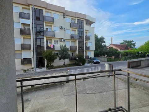 Rent, one bedroom apartment, 33m², Zabjelo, Podgorica - image 8
