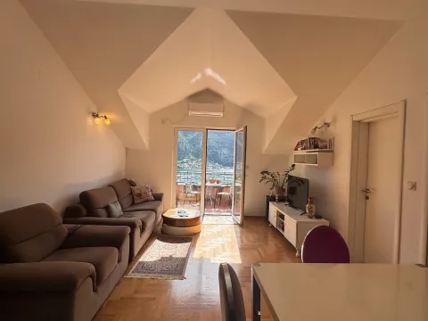 Prodaja, dvosoban stan, 62m², Dobrota, Kotor - image 5