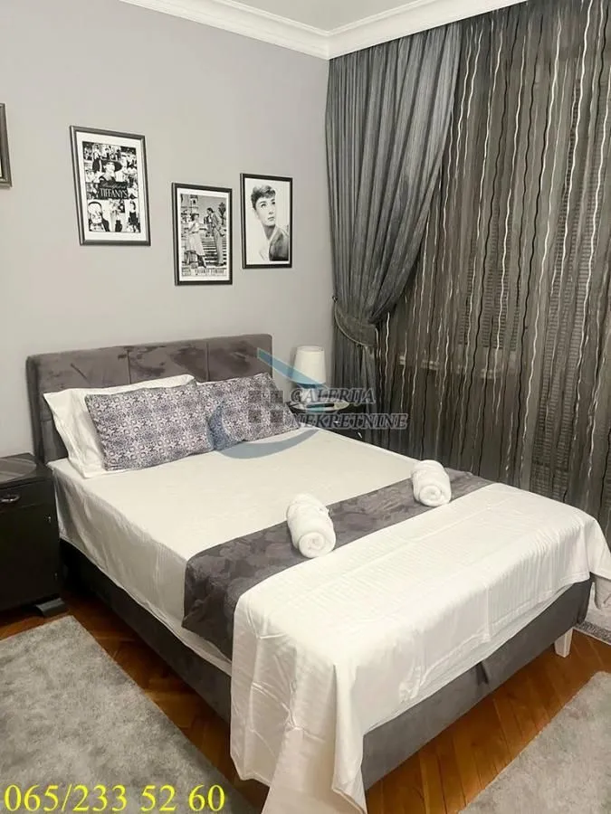 Izdavanje, trosoban stan, 85m², Stari Grad, Beograd
