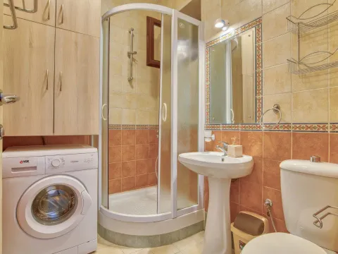 Prodaja, kuća, 311m², Reževići, Budva - image 18