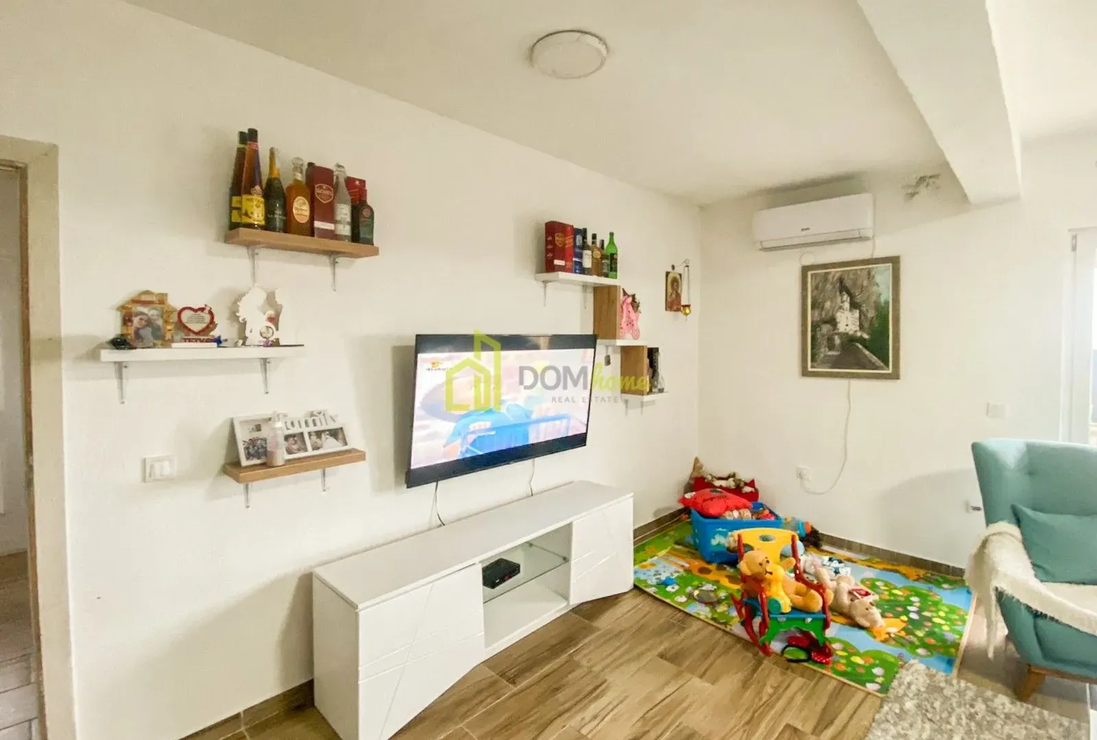 Sale, house, 171m², Marovići, Bar