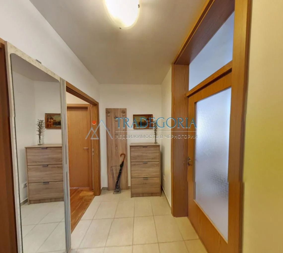 Prodaja, dvosoban stan, 76m², Bar, Crna Gora