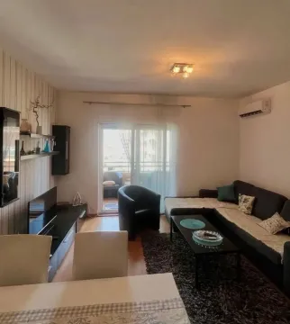 Rent, two bedroom apartment, 74m², City Kvart, Podgorica - image 1