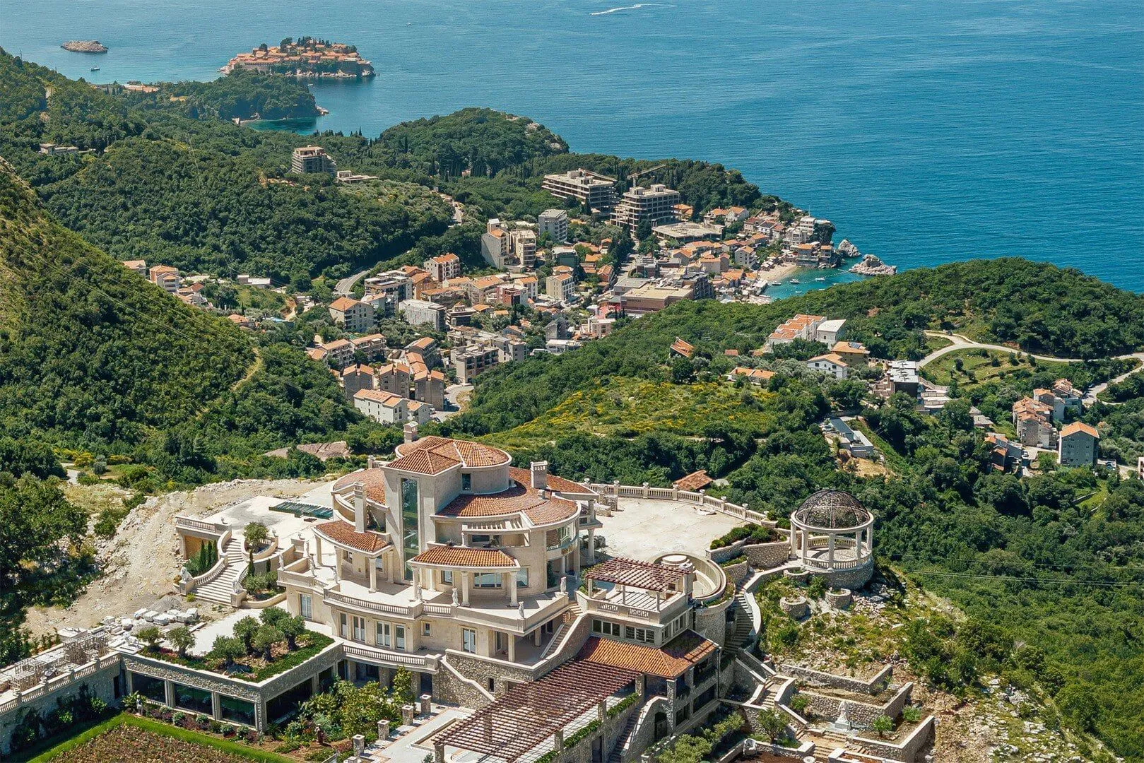 Sale, house, 1777m², Kuljače, Budva
