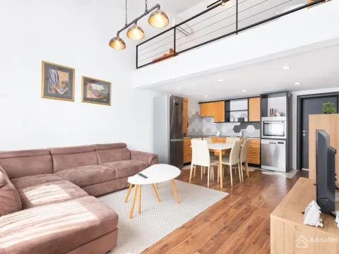 Prodaja, dvosoban stan, 92m², Seljanovo, Tivat