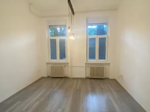 Izdavanje, kuća, 199m², Socijalno, Novi Sad Sve Podlokacije - image 8