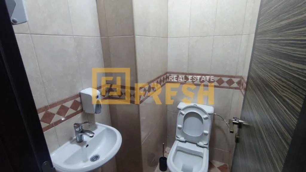 Rent, office space, 84m², Tološi, Podgorica