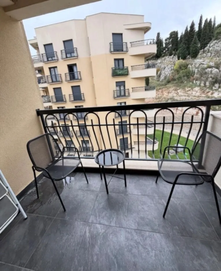 Izdavanje, jednosoban stan, 50m², Ljubović, Podgorica