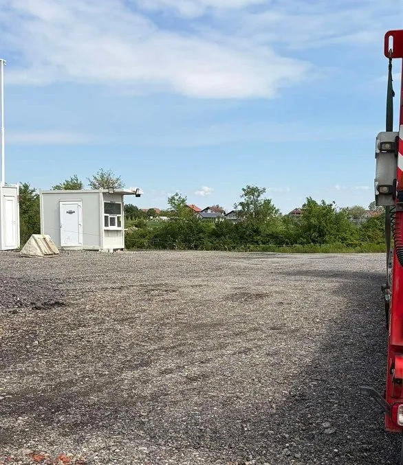 Rent, office space, 5500m², Zemun Ugrinovci, Zemun Sve Podlokacije