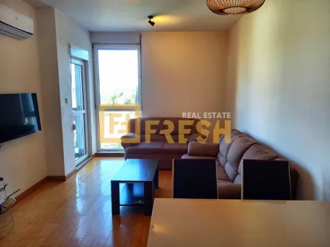 Izdavanje, dvosoban stan, 64m², Zabjelo, Podgorica