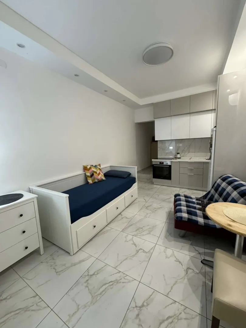 Stan-na-dan, garsonjera, 30m², Stari Aerodrom, Podgorica