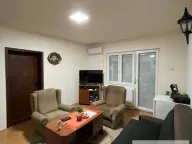 Izdavanje, kuća, 100m², Ruma, Srbija - image 2