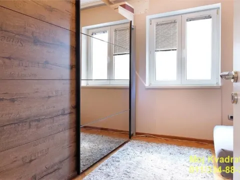 Prodaja, četvorosoban stan, 78m², Stari Grad, Beograd - image 25