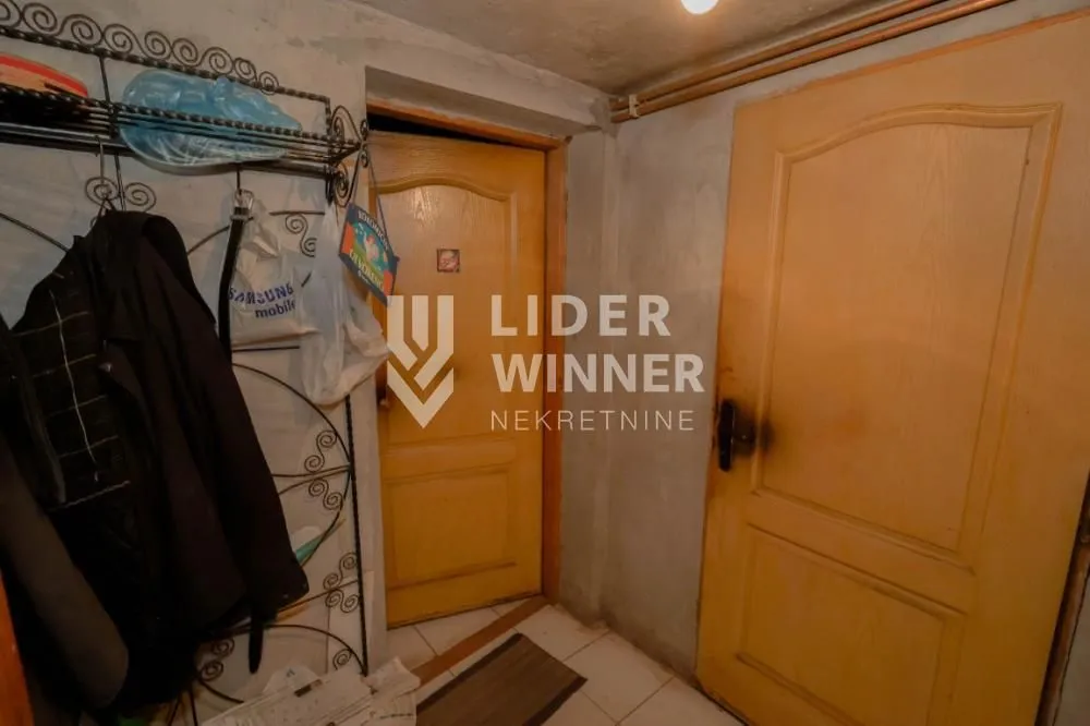 Sale, house, 182m², Bežanijska Kosa 3, Bežanijska Kosa Sve Podlokacije