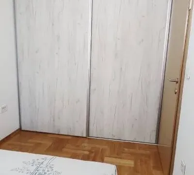 Rent, one bedroom apartment, 36m², Stari Aerodrom, Podgorica - image 5