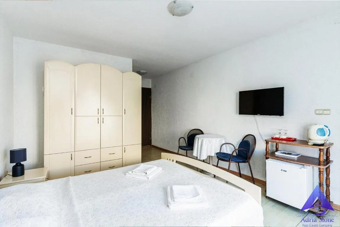 Prodaja, ugostiteljski objekat, 487m², Velji Vinogradi, Budva