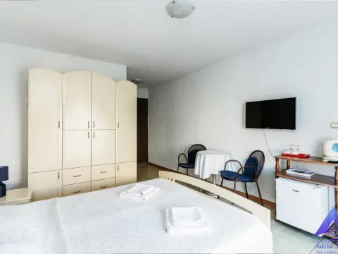 Prodaja, ugostiteljski objekat, 487m², Velji Vinogradi, Budva - image 16