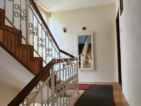 Sale, house, 333m², Centar, Vrnjačka Banja - image 11