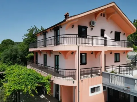 Prodaja, kuća, 299m², Topla, Herceg Novi - image 4