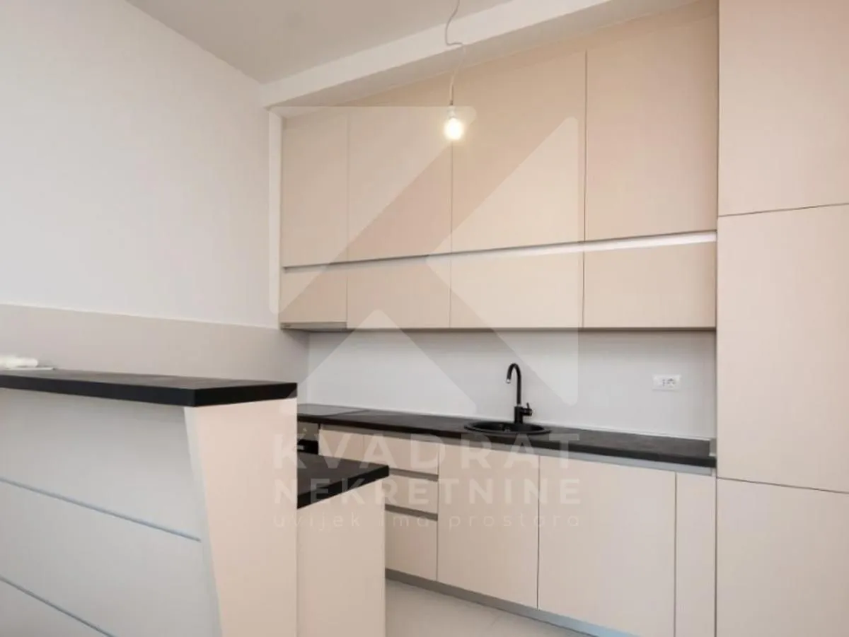 Prodaja, trosoban stan, 96m², Gornja Gorica, Podgorica