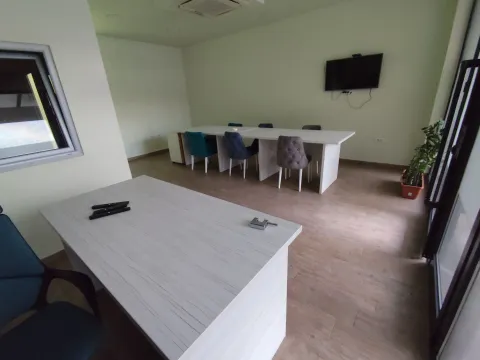 Rent, office space, 56m², City Kvart, Podgorica - image 7