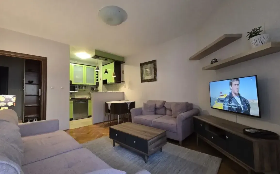 Rent, one bedroom apartment, 40m², Blok 9, Podgorica
