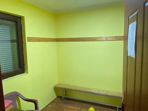 Izdavanje, poslovni prostor, 70m², Pejton, Podgorica - image 11