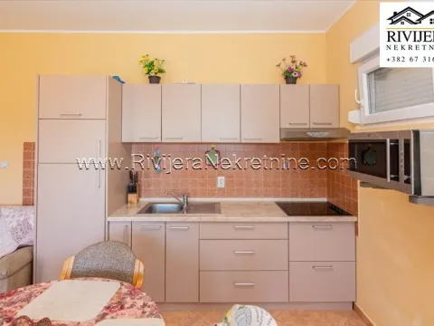 Sale, two bedroom apartment, 86m², Igalo, Herceg Novi - image 2
