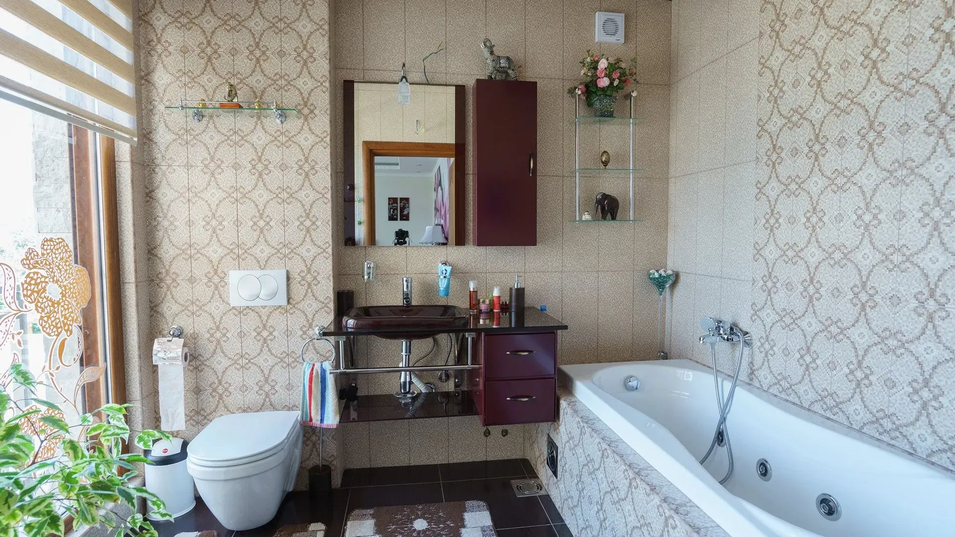 Sale, house, 240m², Sutomore, Bar