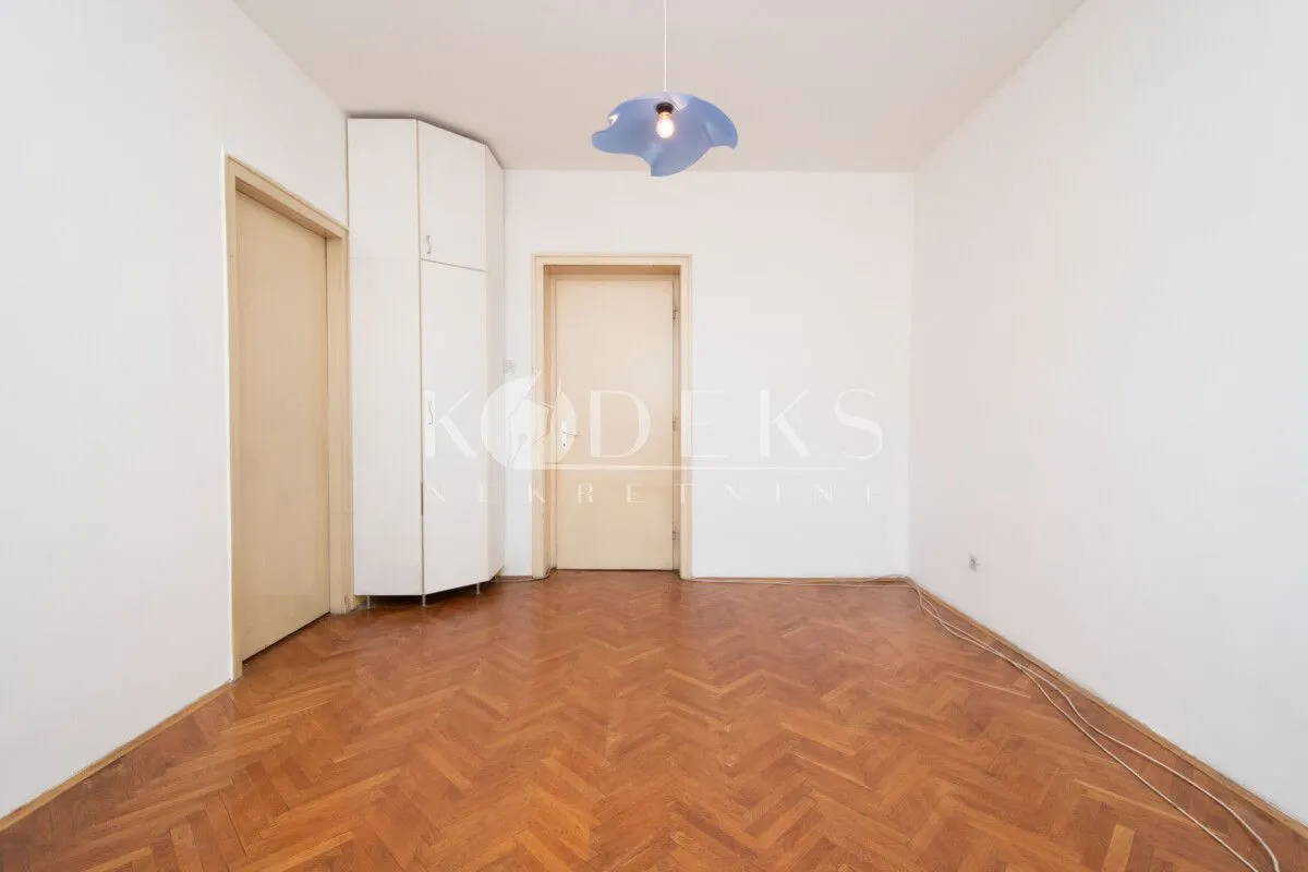 Prodaja, dvosoban stan, 76m², Centar, Podgorica