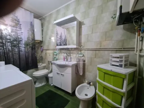 Sale, house, 400m², Aleksandrovo, Subotica - image 9