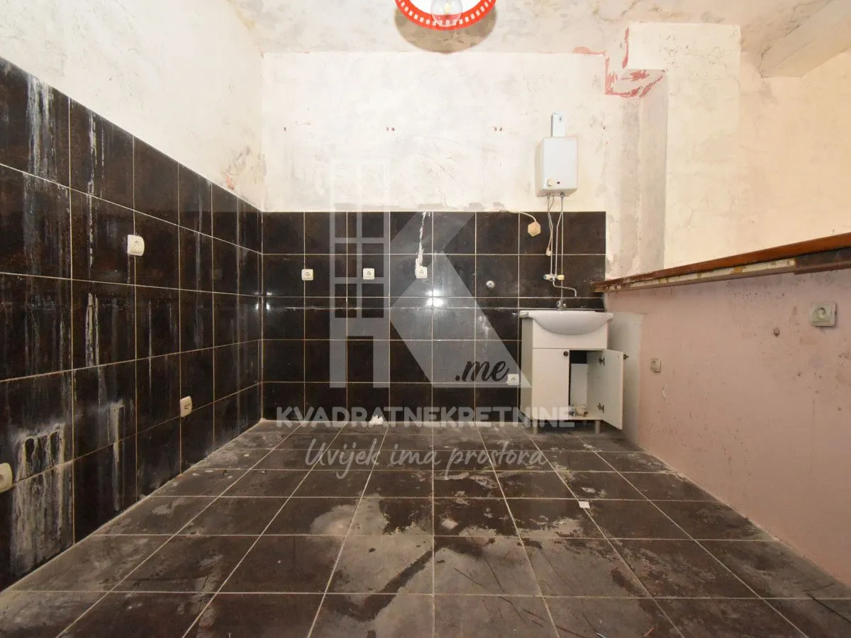Sale, house, 217m², Centar, Podgorica